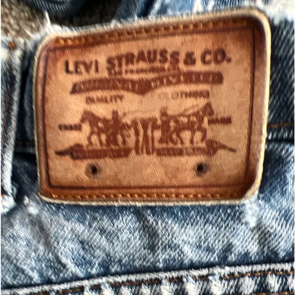 Vintage 1980s Red Tag Levi Jeans 32 x 30 - Picture 6 of 13
